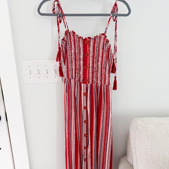 Altard State Smocked Red Dress Sz L - Picture 2 of 6